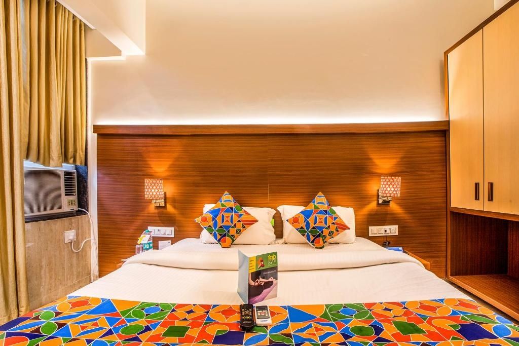  FabHotel Spring inn Premium Double Room 3