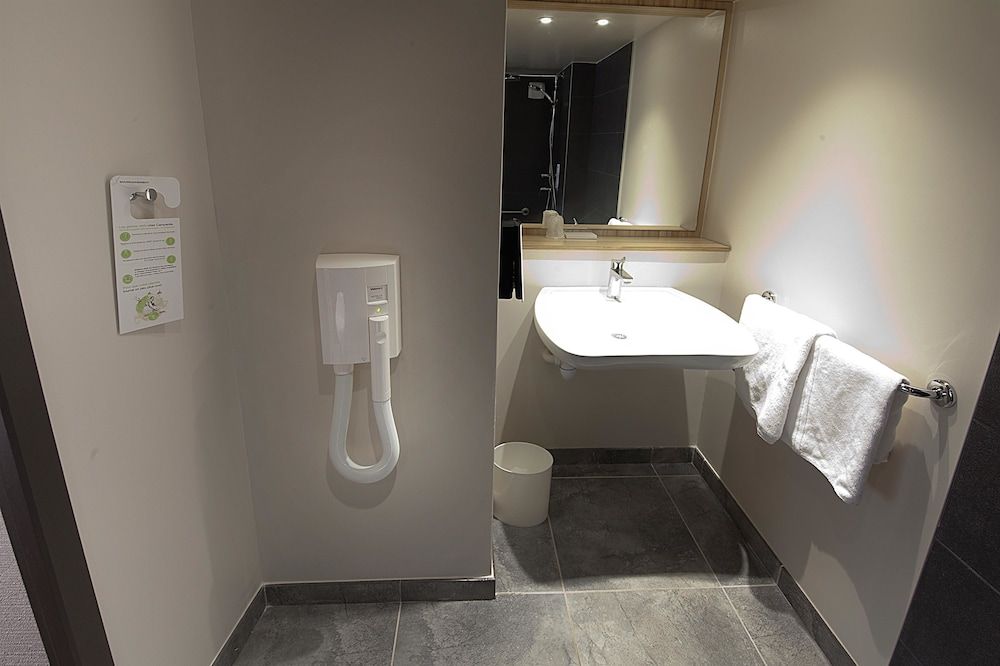 Hôtel Campanile Clermont-Ferrand Sud - Aubière Standard Room, 1 Double Bed 7