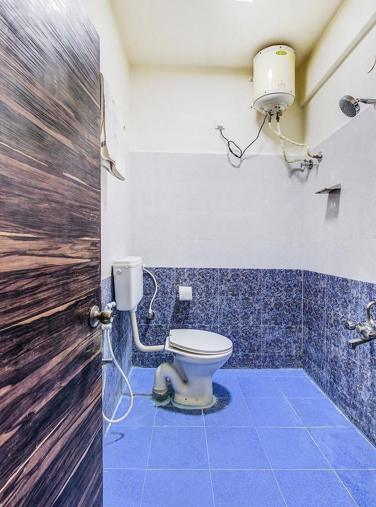 FabHotel Mayuri Residency Deluxe Room 17