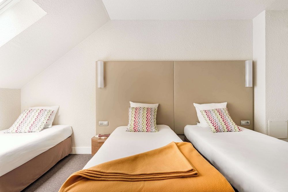 Standard Room, 3 Twin Beds
