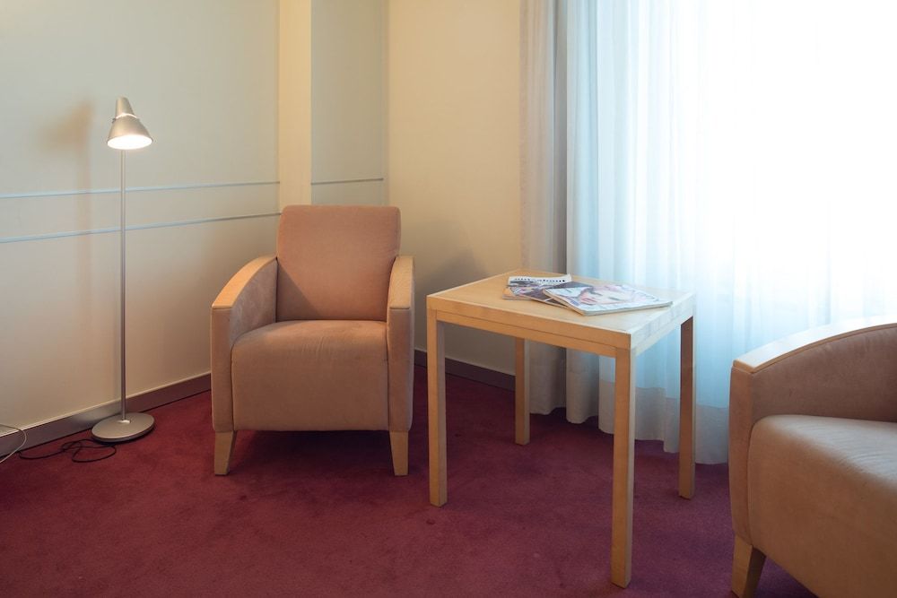 VIP Executive Entrecampos Hotel & Conference Standard Double or Twin Room 15