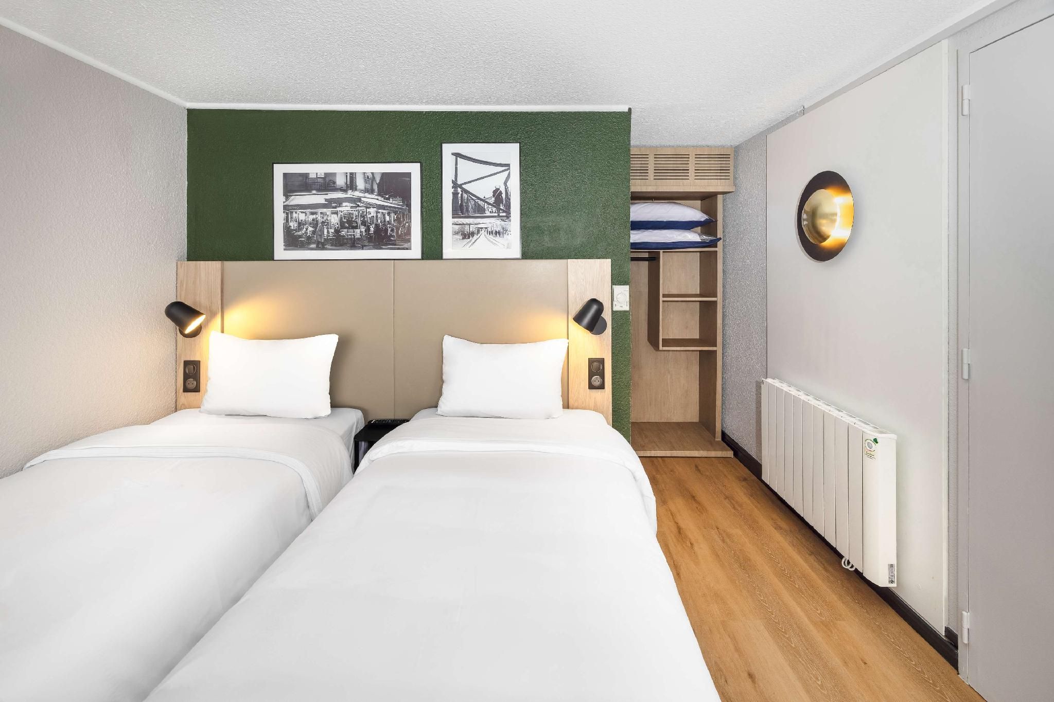 Standard Room - 2 Single Beds
