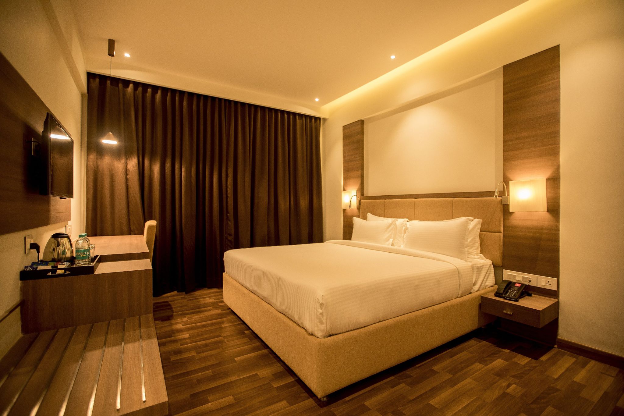 S HOTEL Studio Room 4