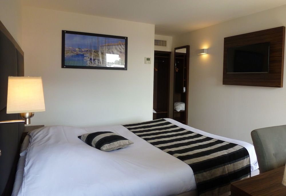 Kyriad Bordeaux - Mérignac Aéroport Standard Room, 1 Double Bed 2