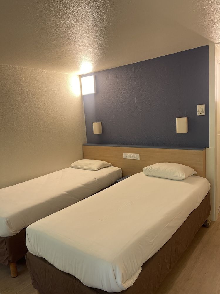 Standard Room, 2 Twin Beds
