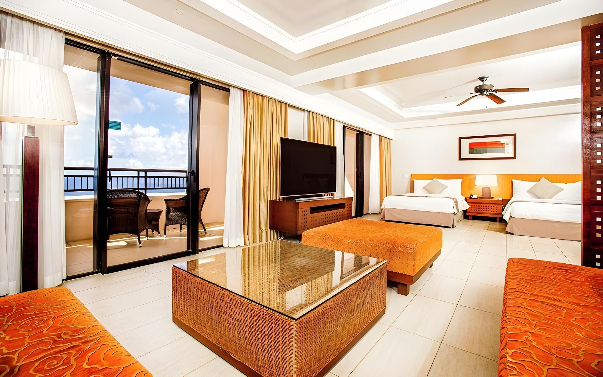 Royal Club Suite Room