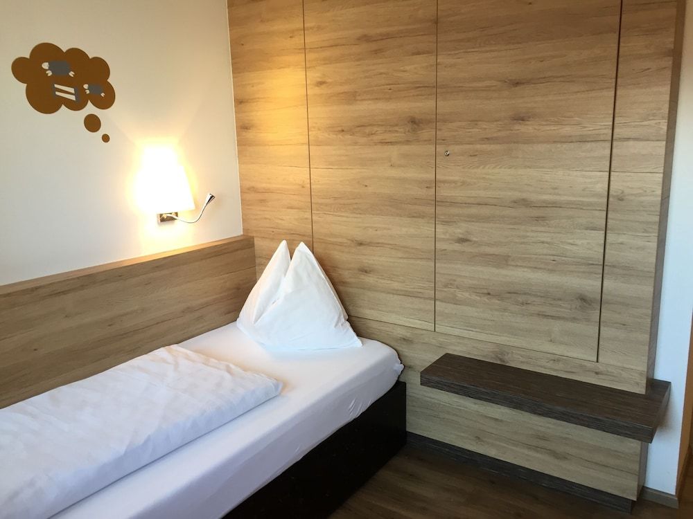 Basic Single Room, 1 Bedroom