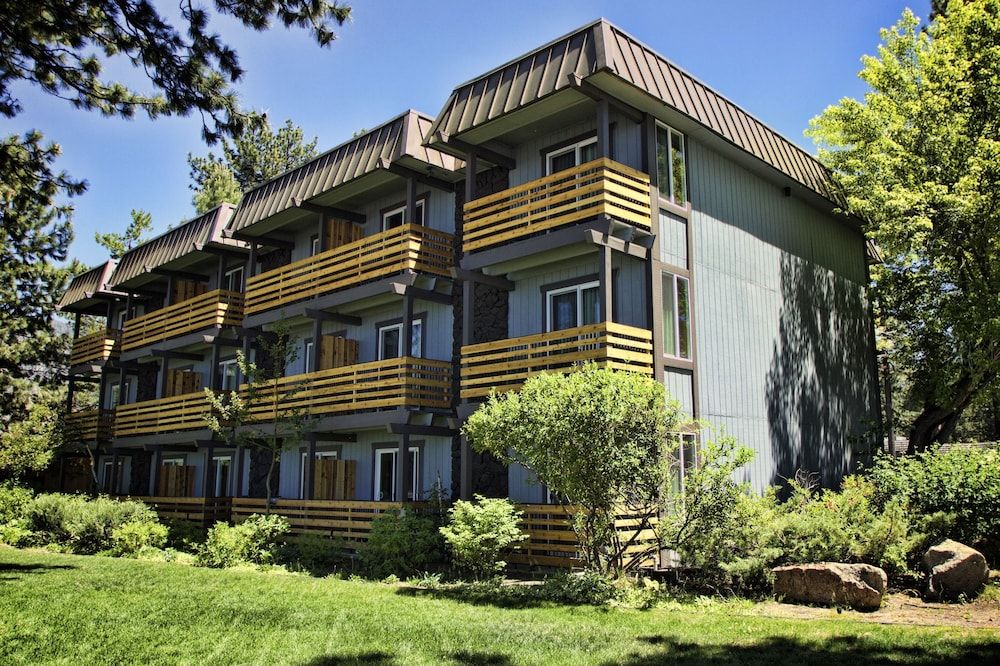 undefined Hotel Azure 2