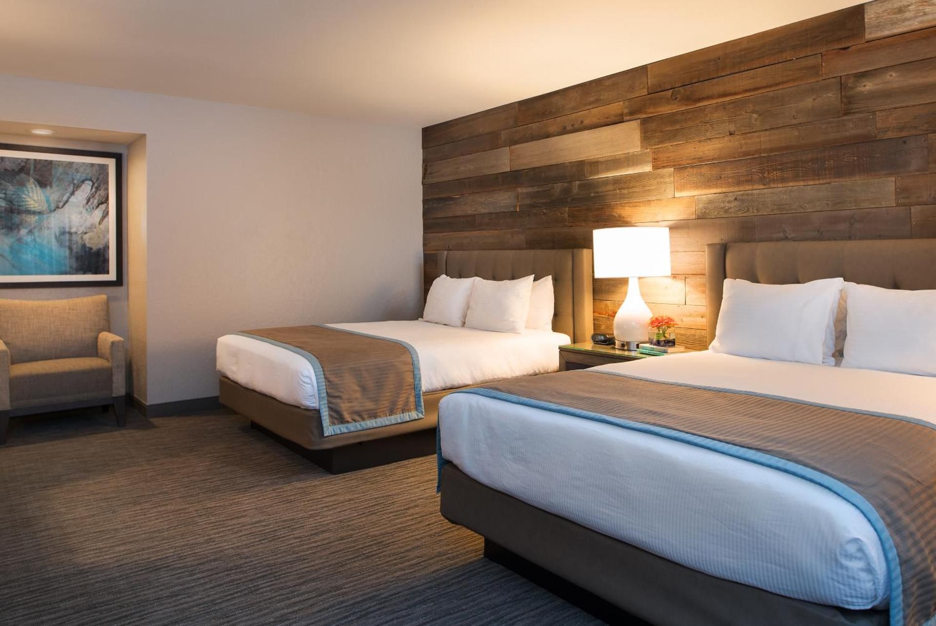 Deluxe Queen Room with Two Queen Beds