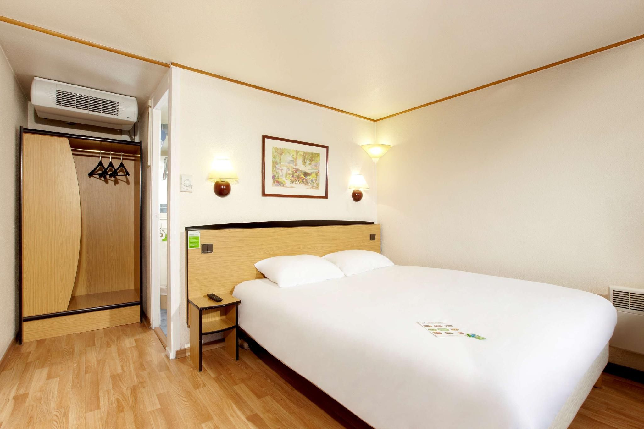 1 Double Bed