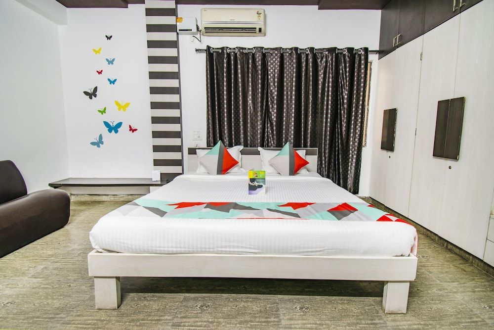 FabExpress Garden View Inn Deluxe Room, 1 Double Bed 7