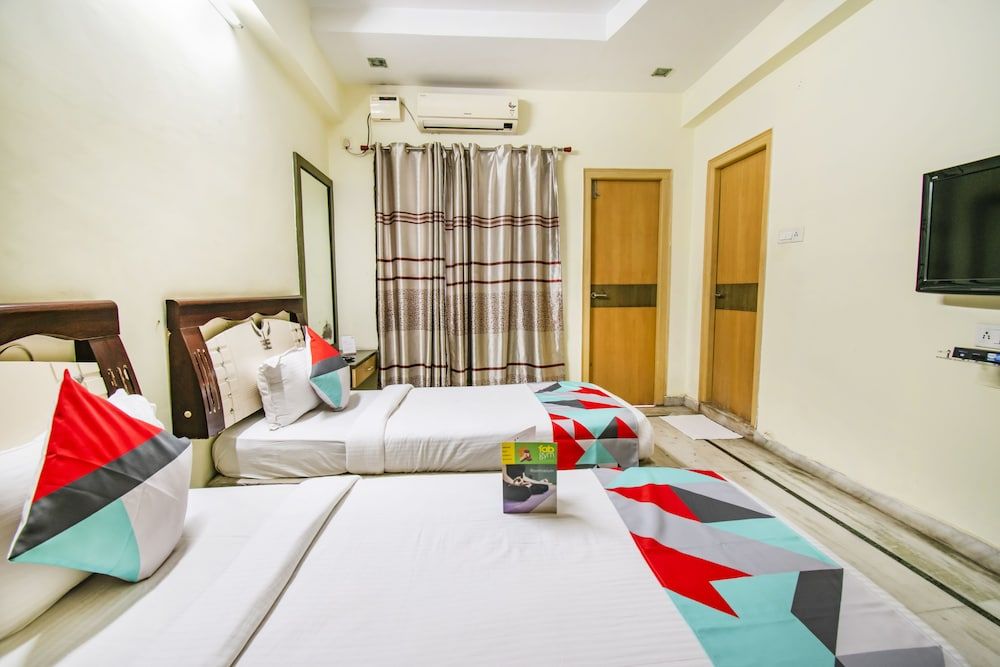 FabExpress Garden View Inn Deluxe Room, 1 Double Bed 6