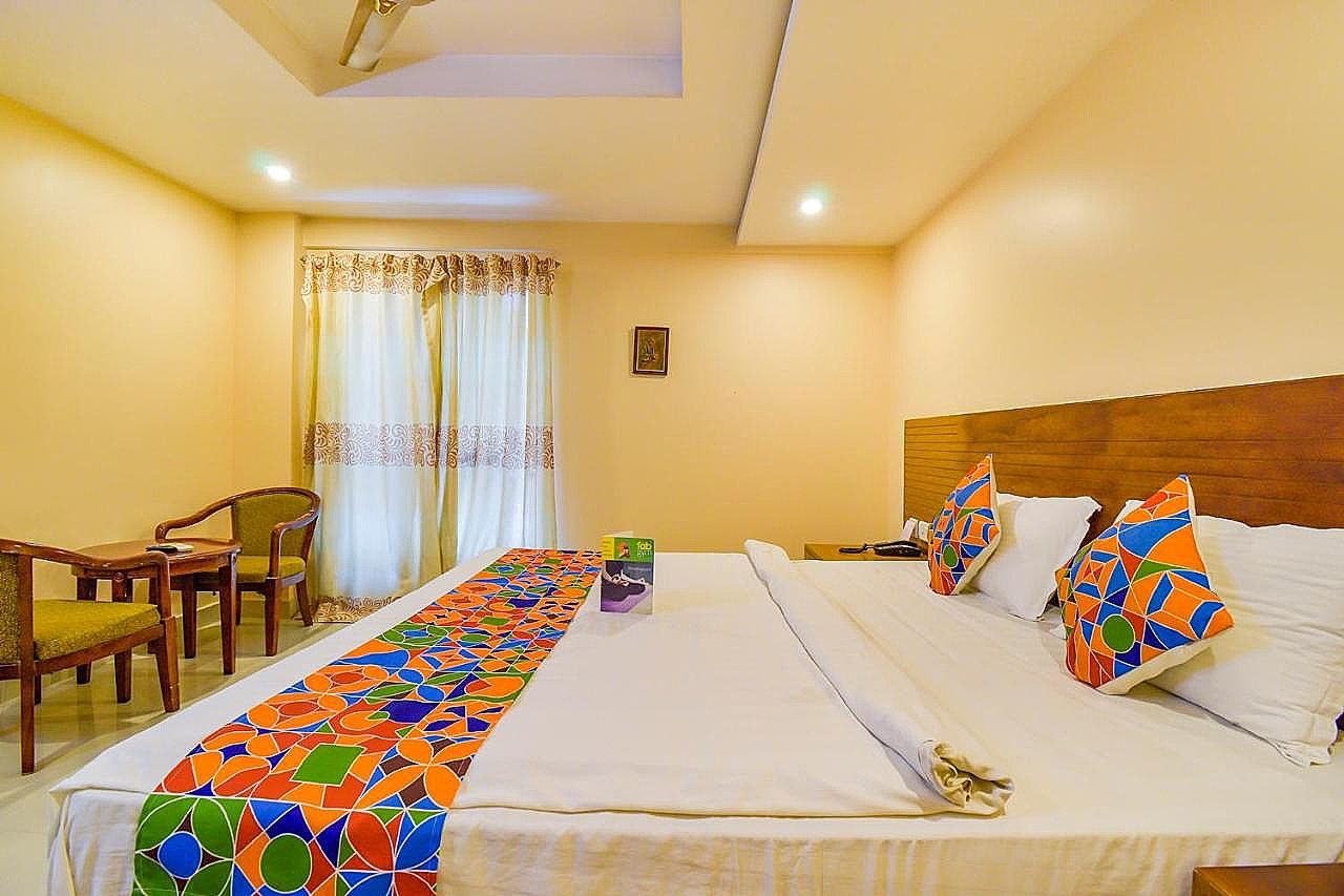 Via Deccan Heritage Deluxe Room 13