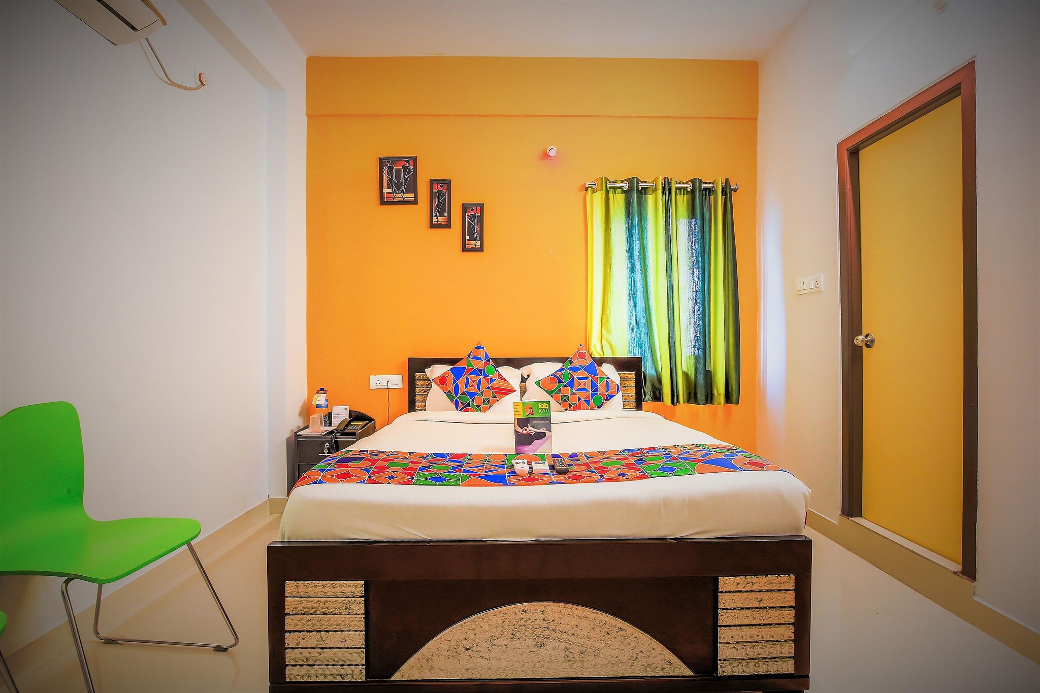  FabHotel Namaha Suites Deluxe Double Room 3