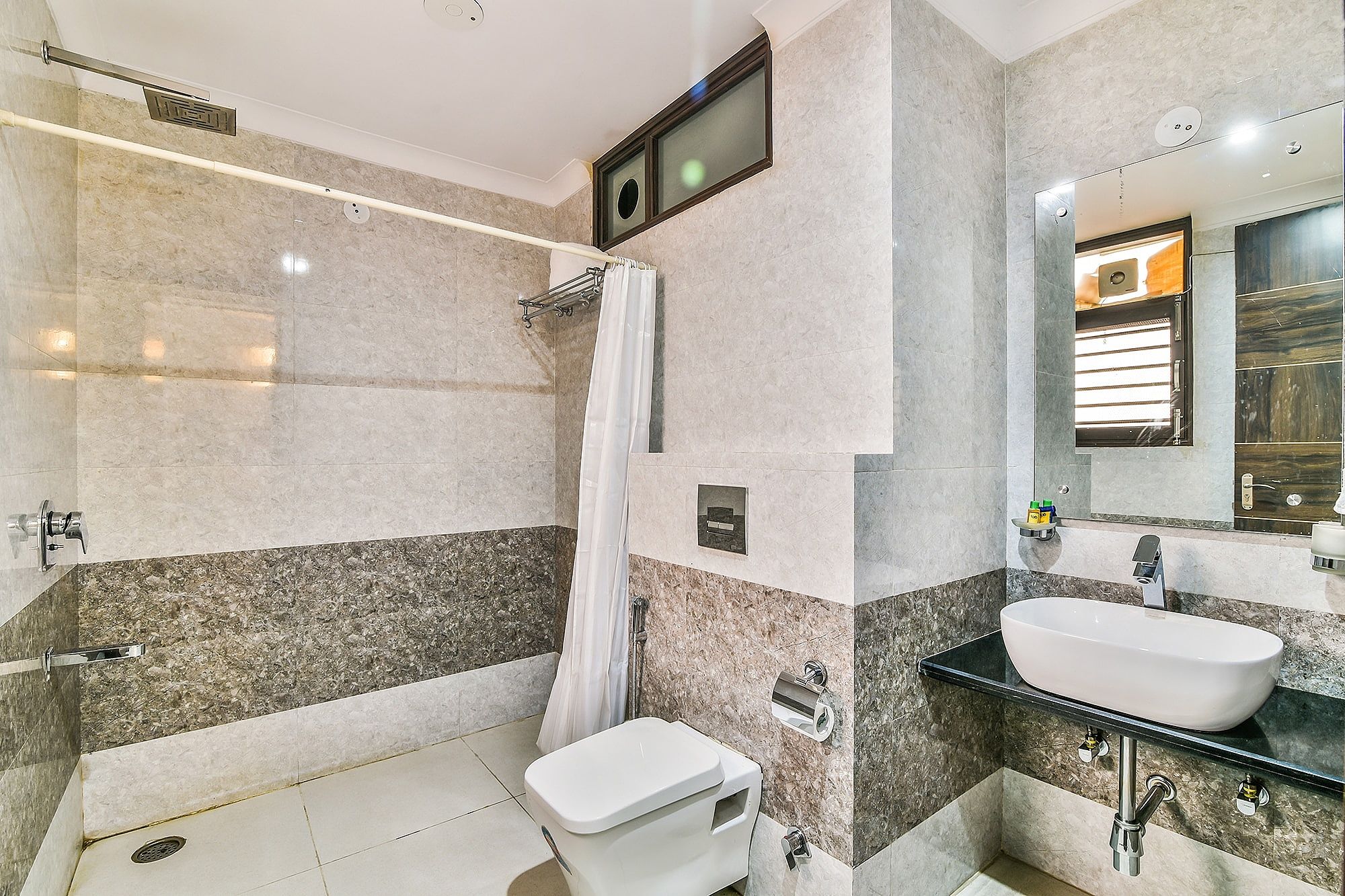  FabHotel Namaha Suites Deluxe Double Room 14