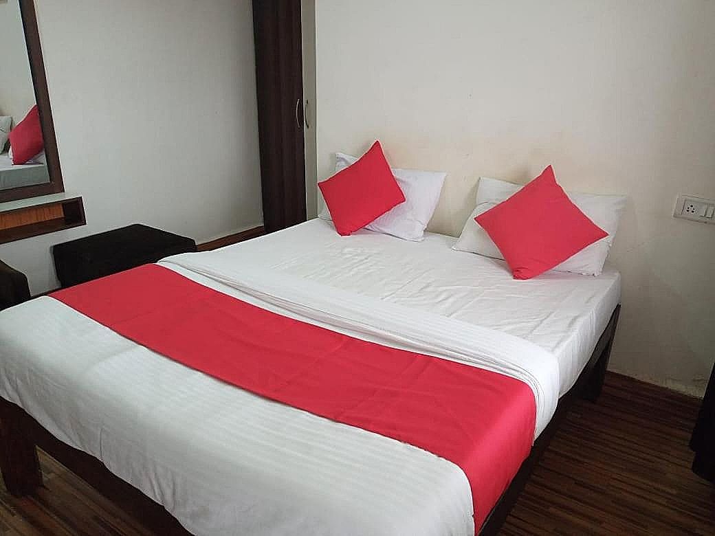 undefined Hotel City Comfort 5