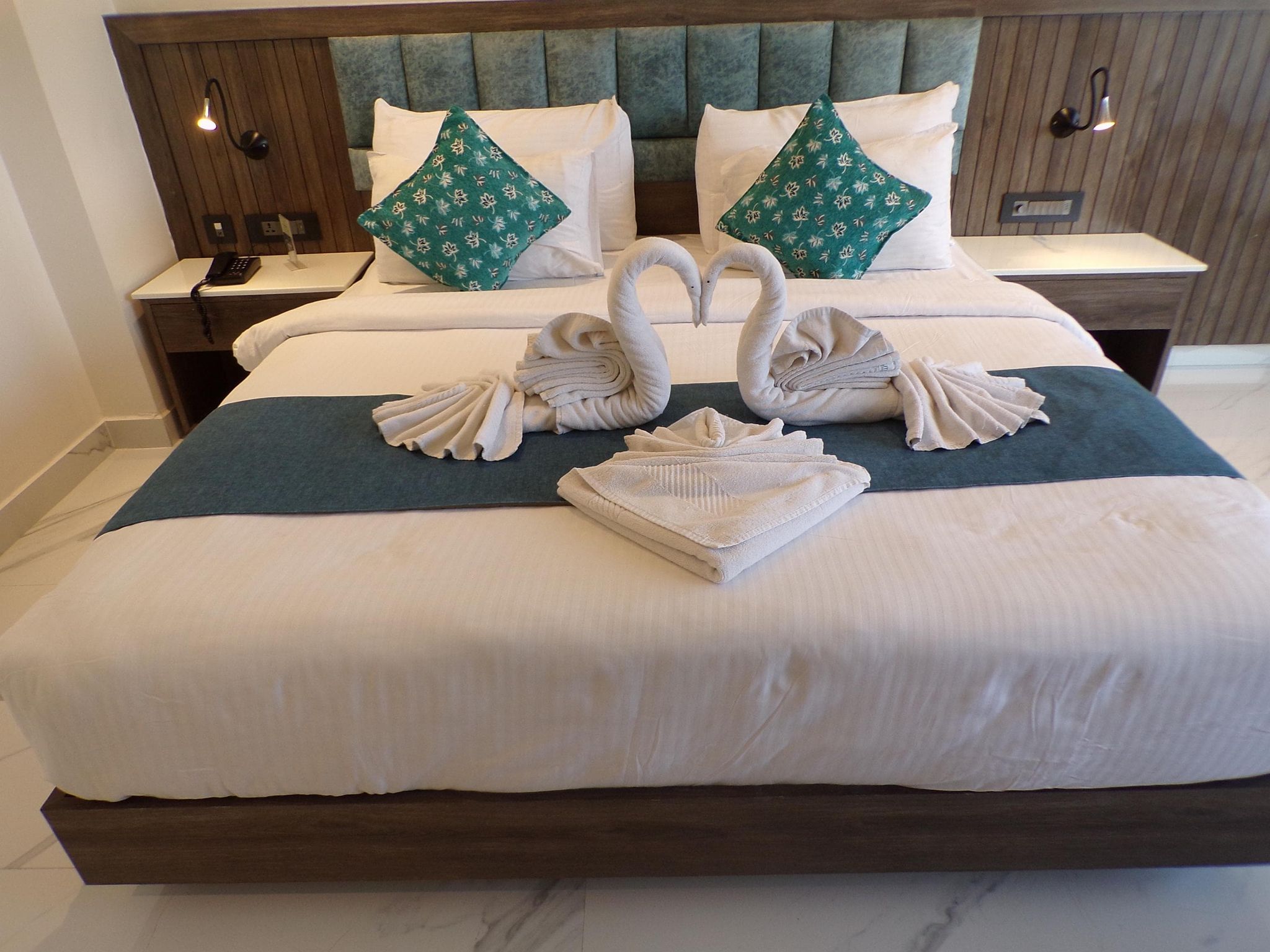 SUPERIOR LUXURY DOUBLE ROOM