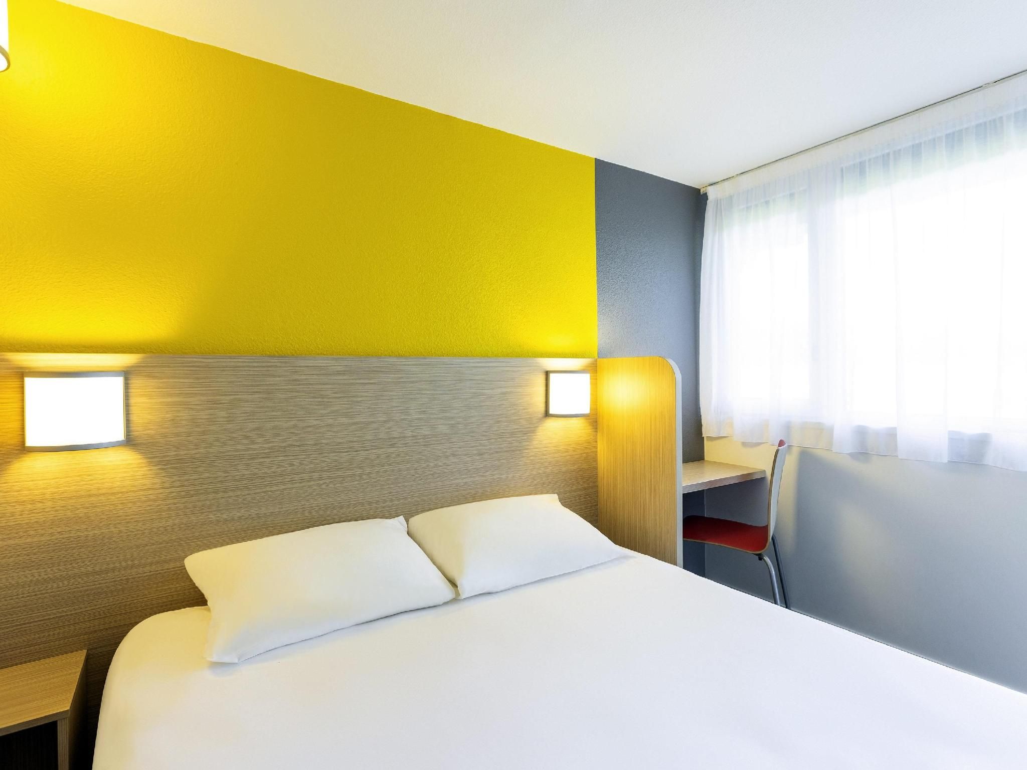 Economy Room with 1 large bed