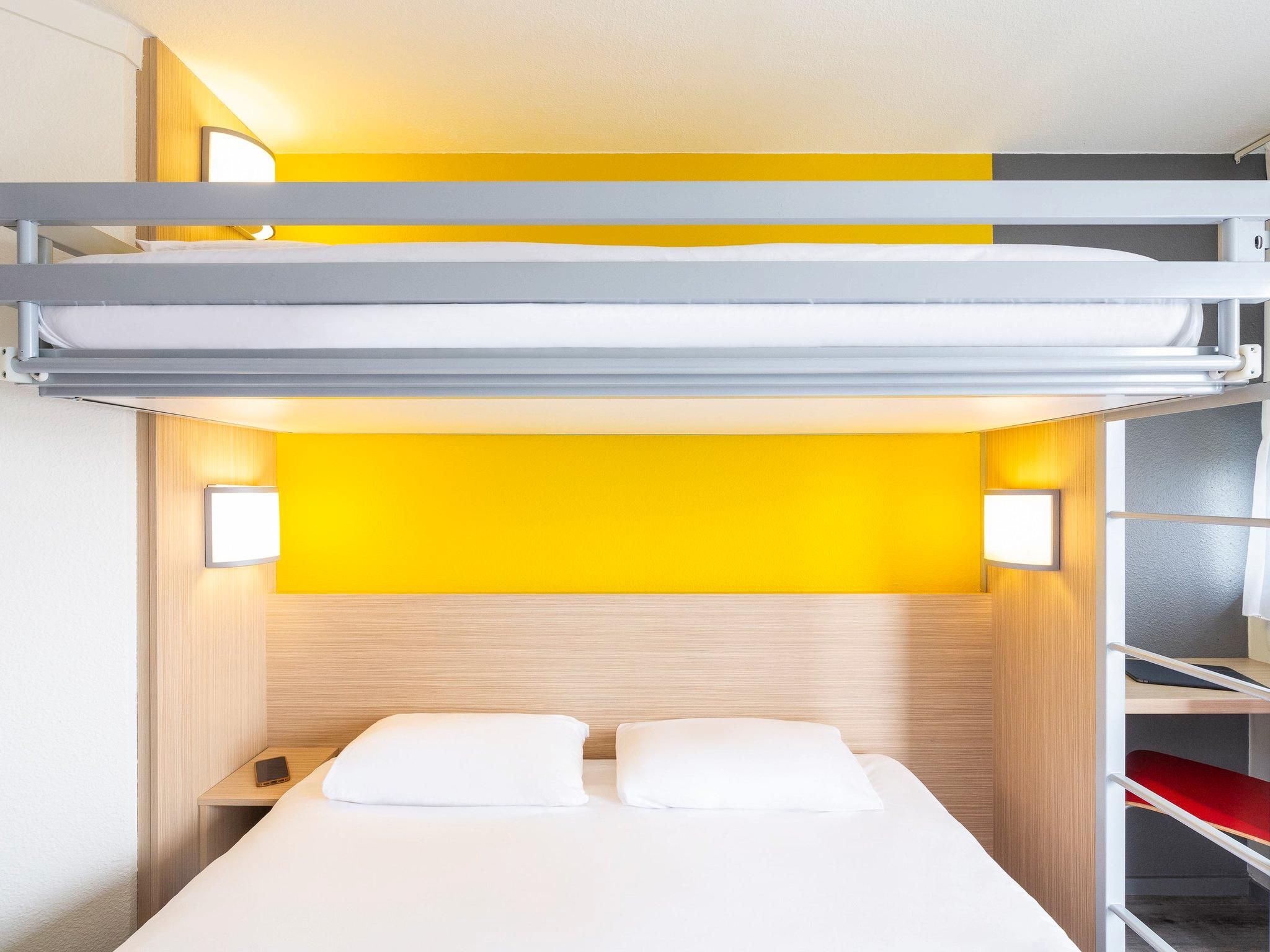 Economy Room 1 large bed + 1 bunk bed