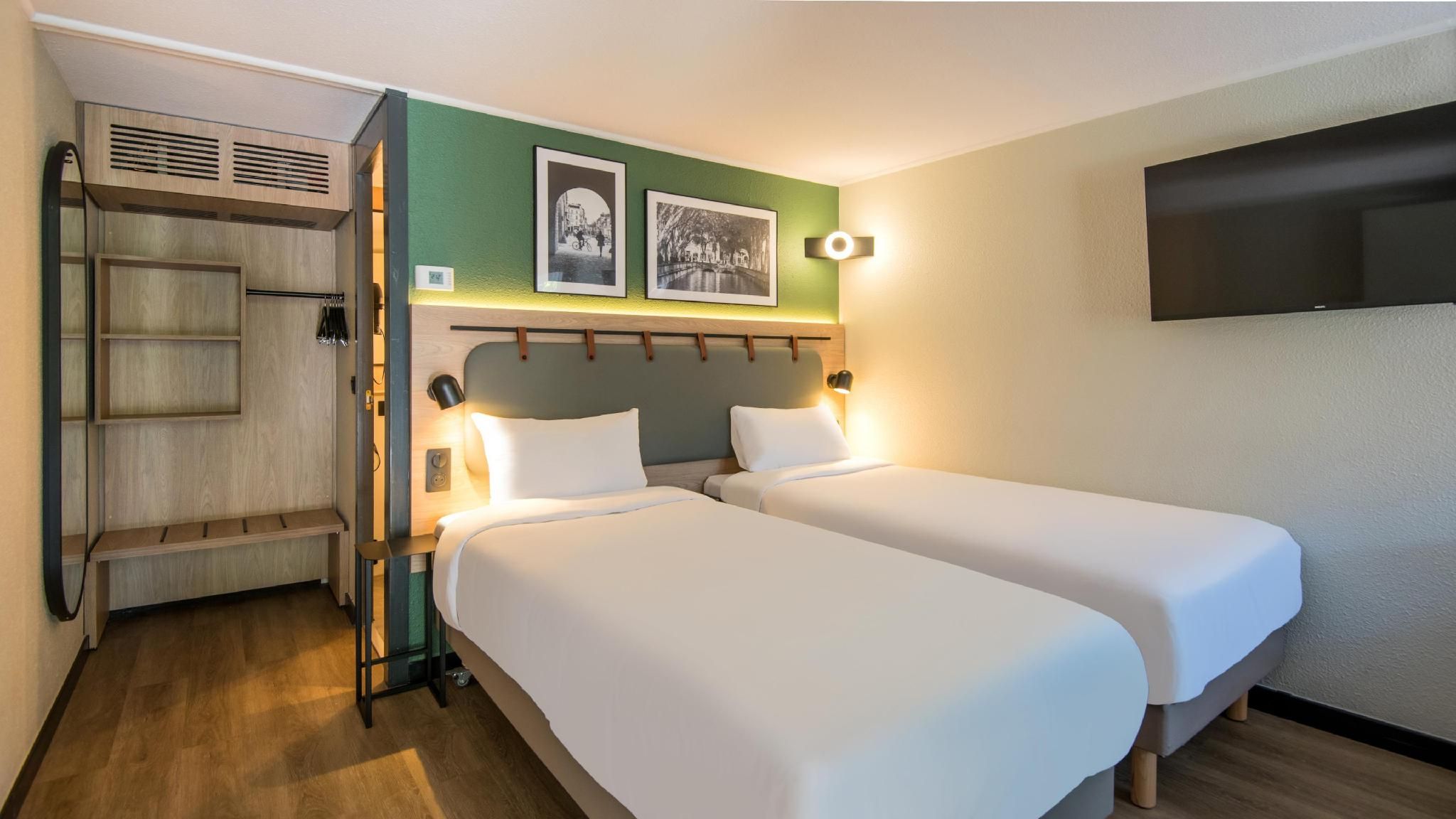 Standard Room - 2 Single Beds
