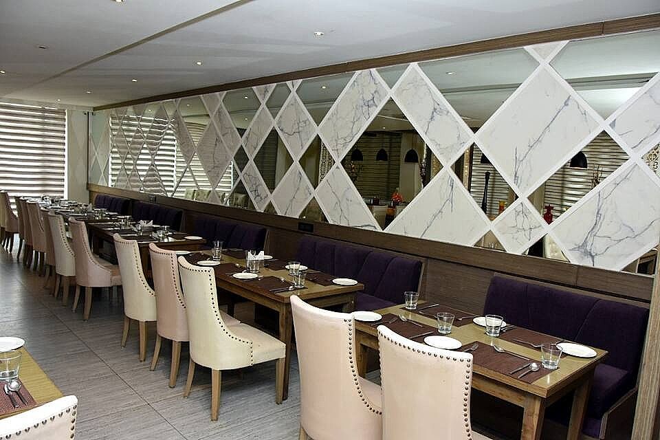 undefined G Hotel Agra 7