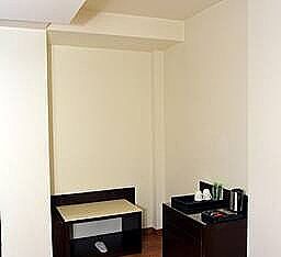 G Hotel Agra Suite Room 4