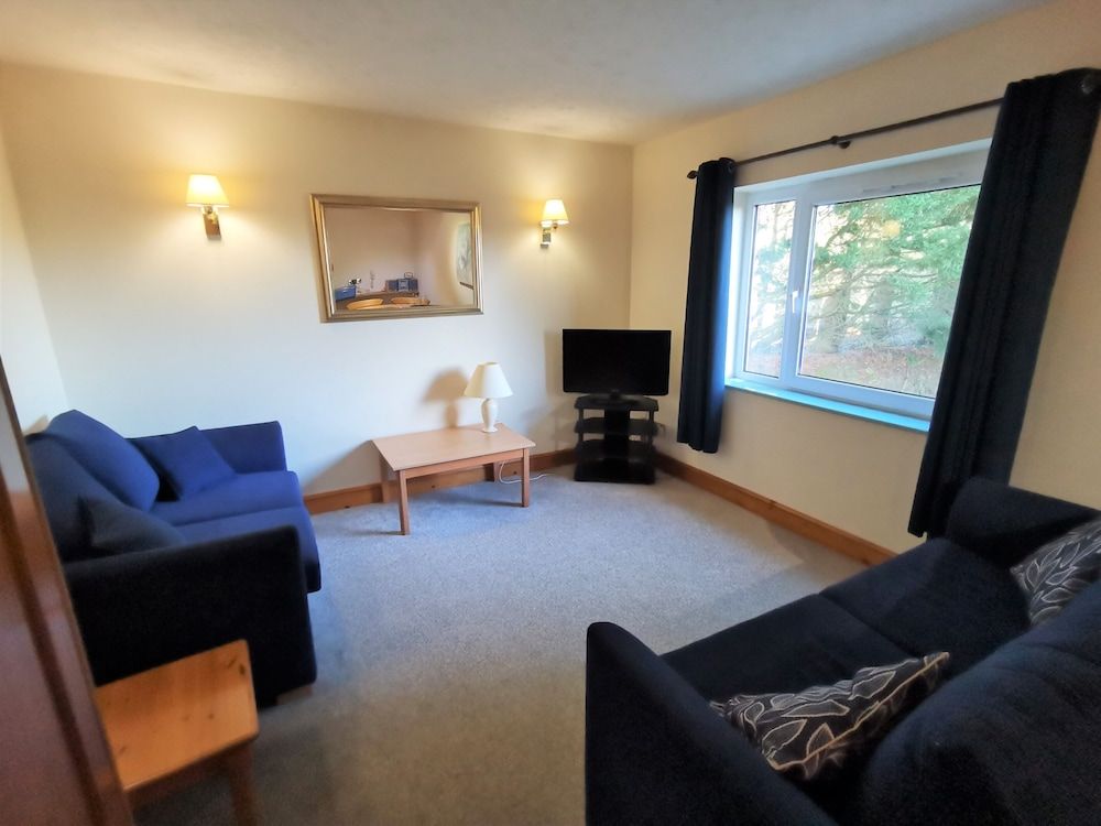 Passage House Hotel Self-Catering One Bedroom Rear View Apartment 4