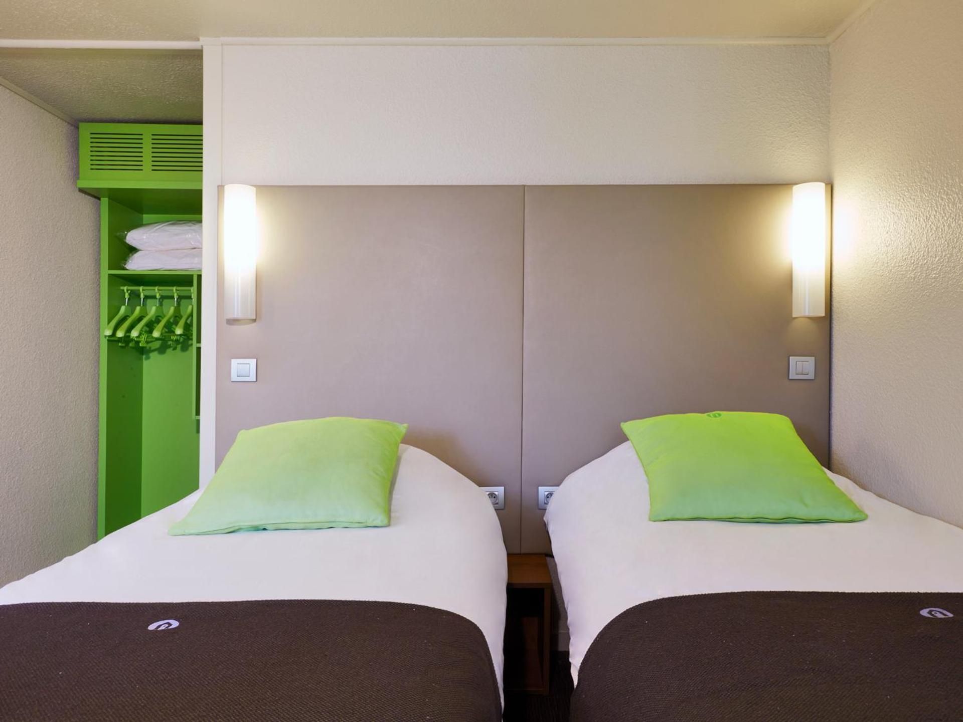 Twin Room with One Junior Bed (Up To 10 Years)