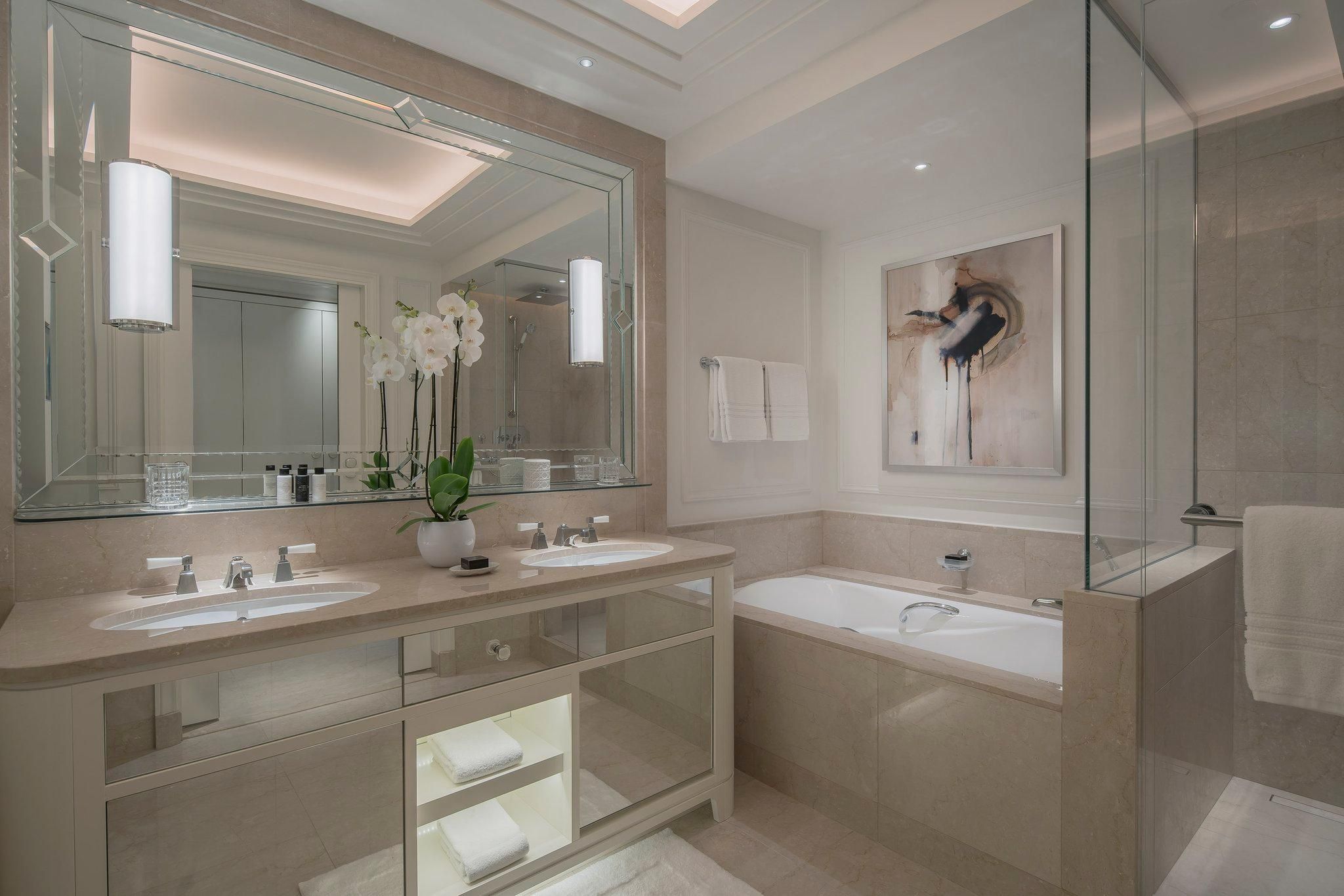 Premier Room 2 Euro-Single Beds