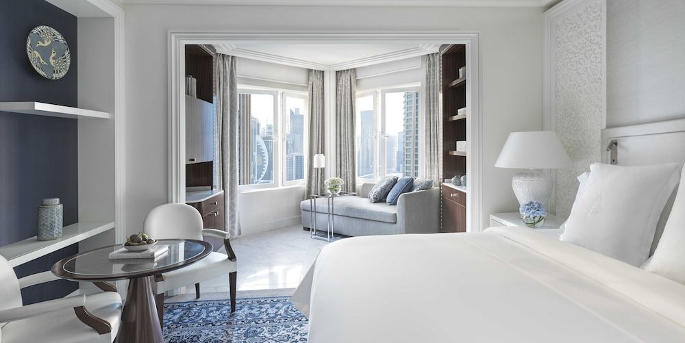 Four Seasons Hotel Doha Deluxe Room, 1 King Bed, City View