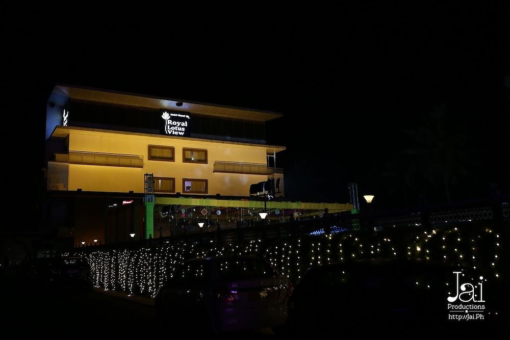 undefined Royal Lotus View 10