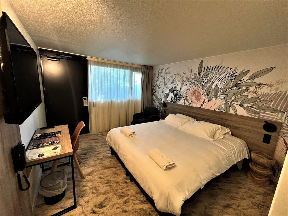 Kyriad Marseille - Vitrolles Aéroport Standard Room, 1 Double Bed 2