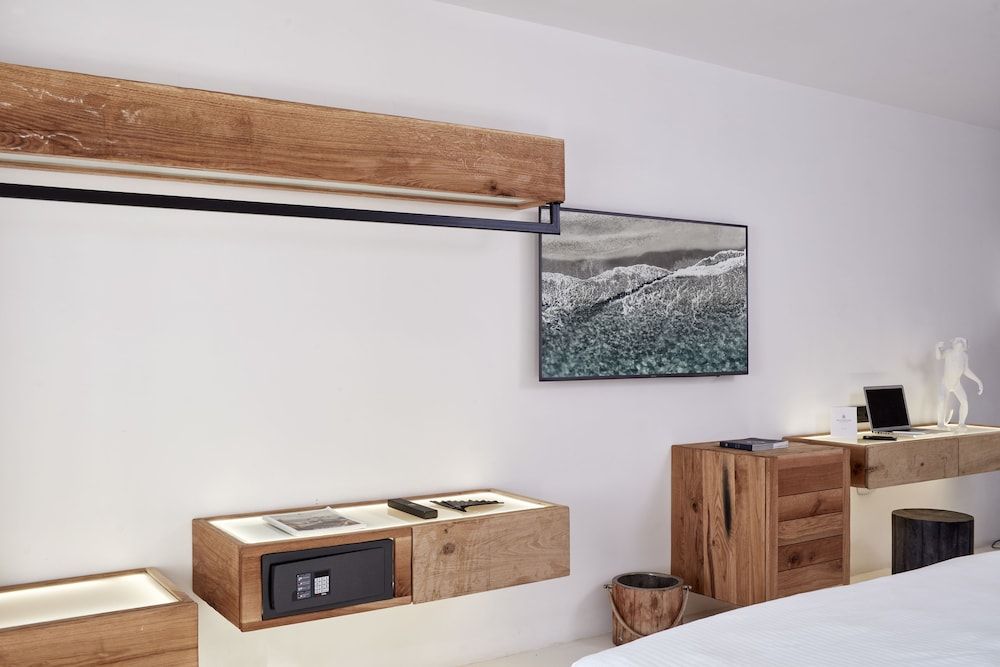 Myconian Imperial - Leading Hotels of the World Premium Room 16