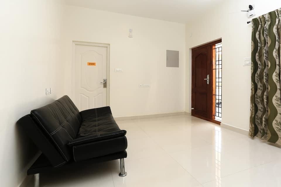 undefined Treebo Light House, 900 Mtrs From Botanical Garden 3