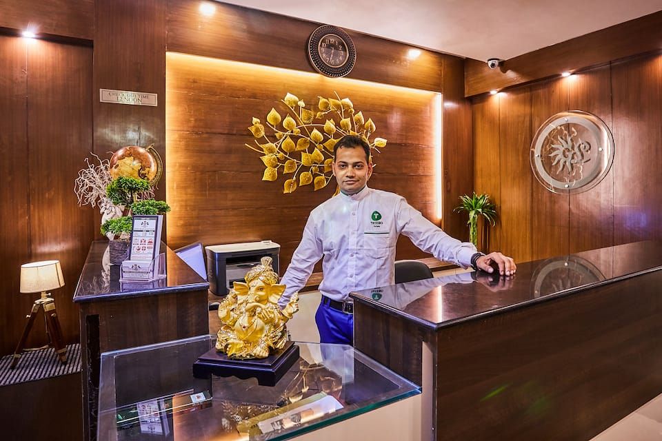 Food & Dining