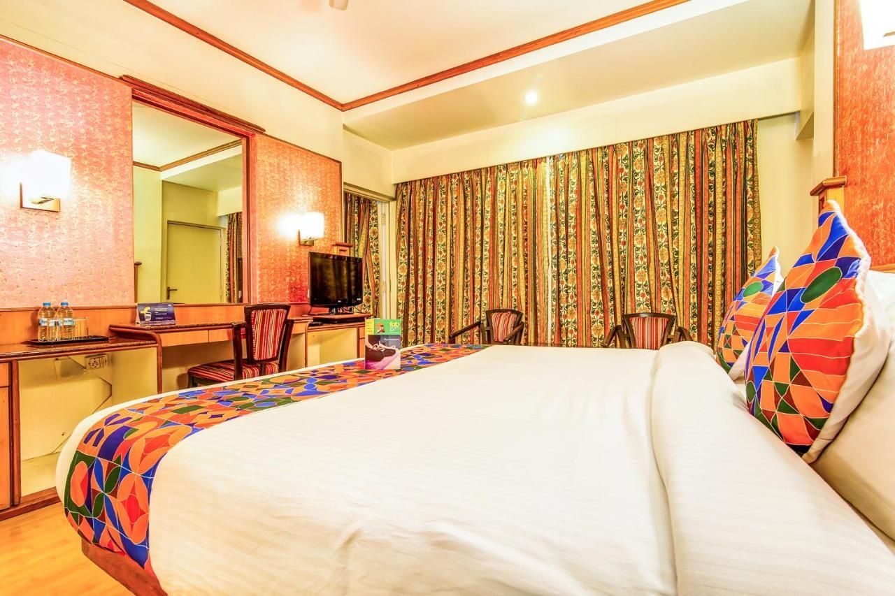 The President Hotel Shivajinagar Deluxe Room  4