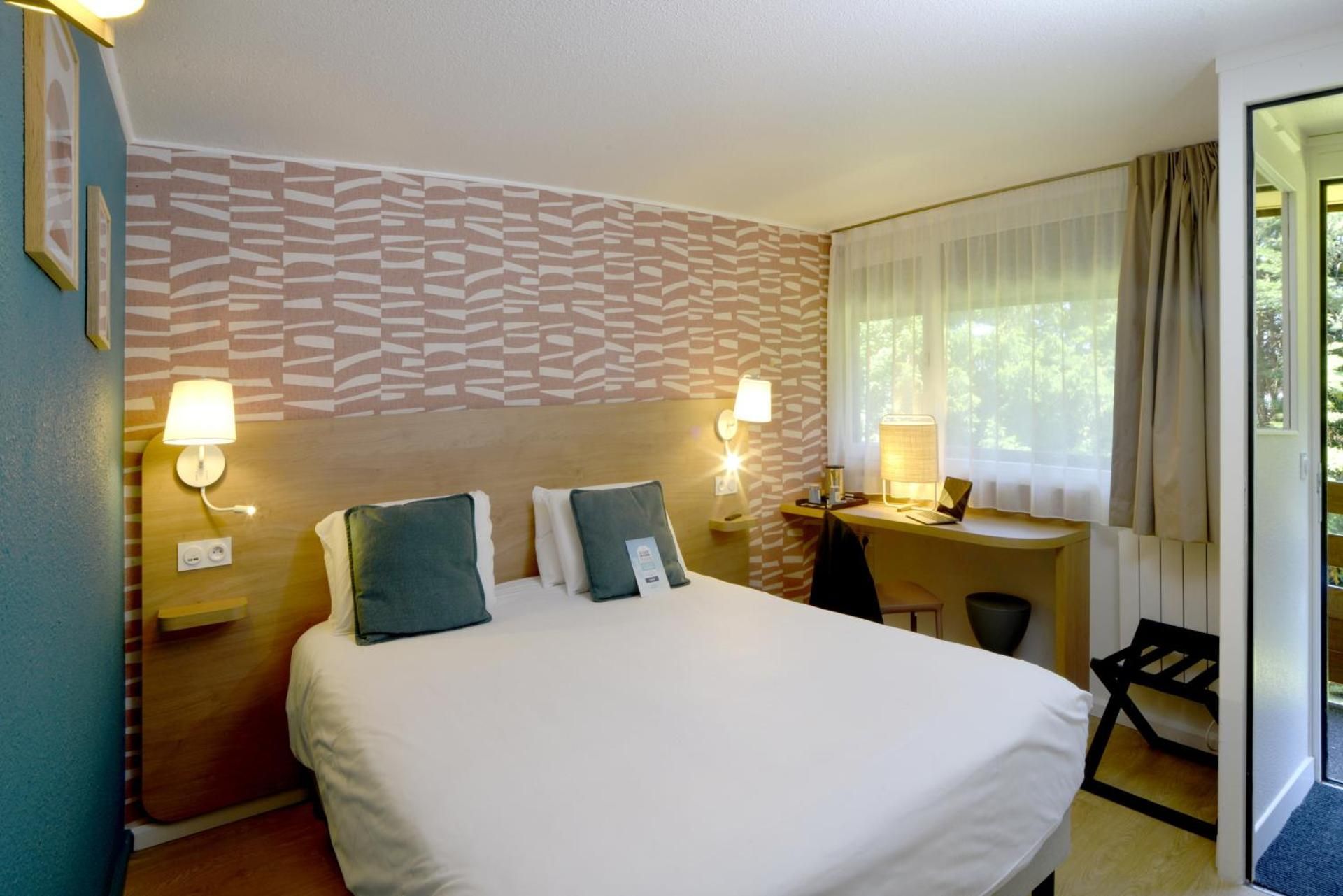 1 Double Bed