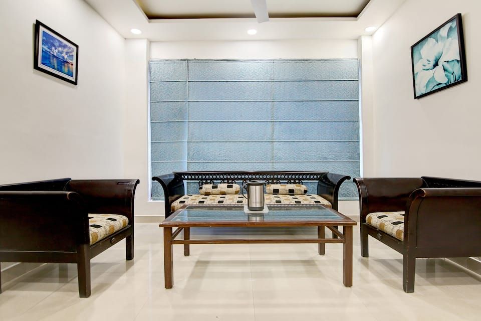 undefined Itsy Hotels Solitaire 3