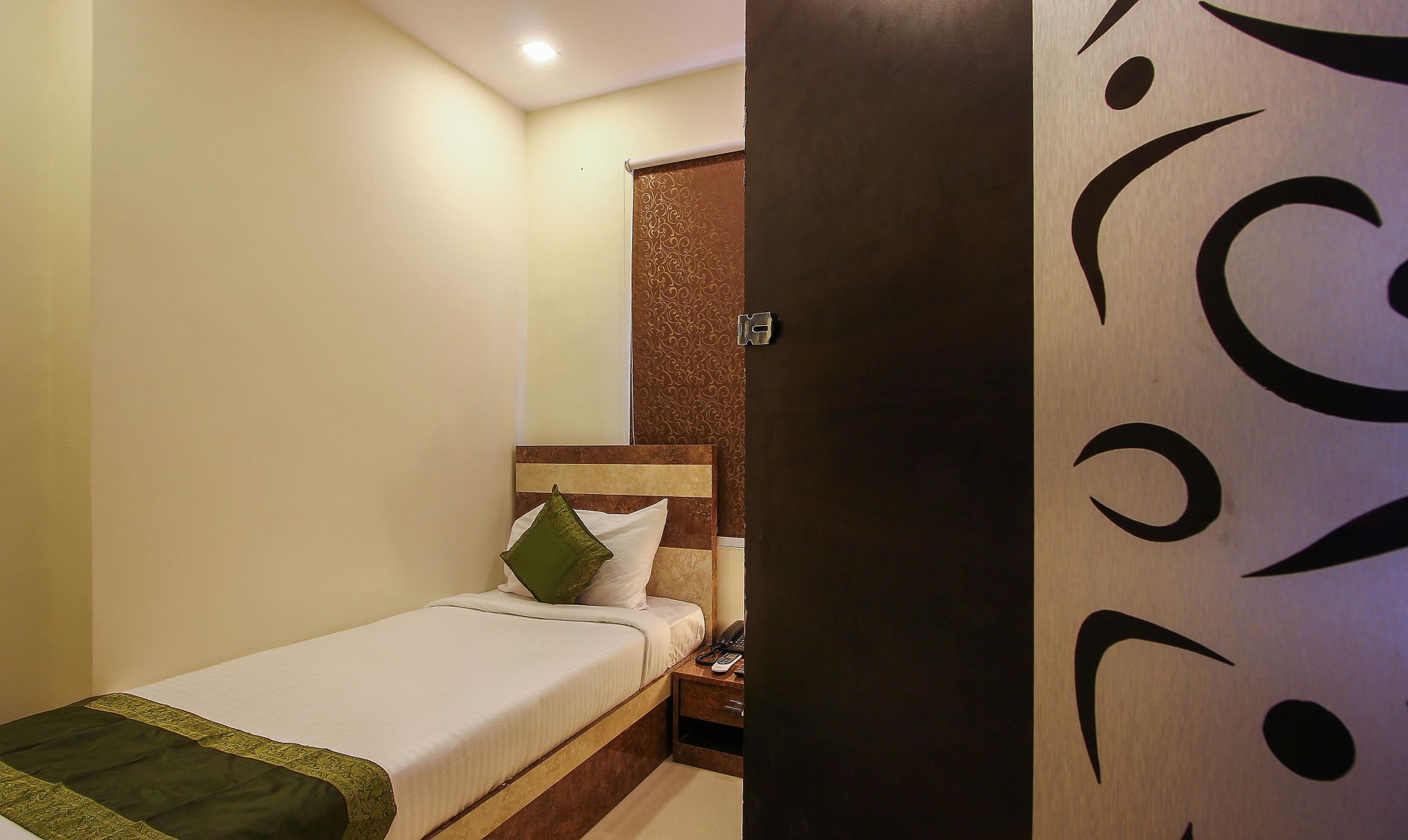 Treebo Address Inn, Banjara Hills Economy Double Room 2