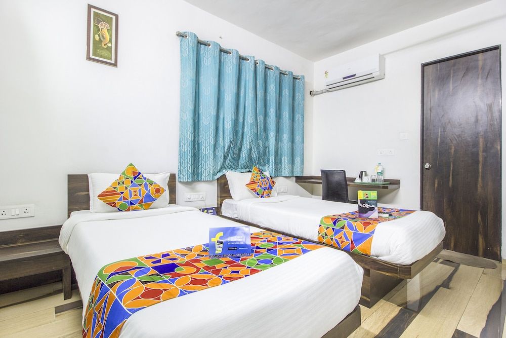 FabHotel House Khas Suites Deluxe Room 8