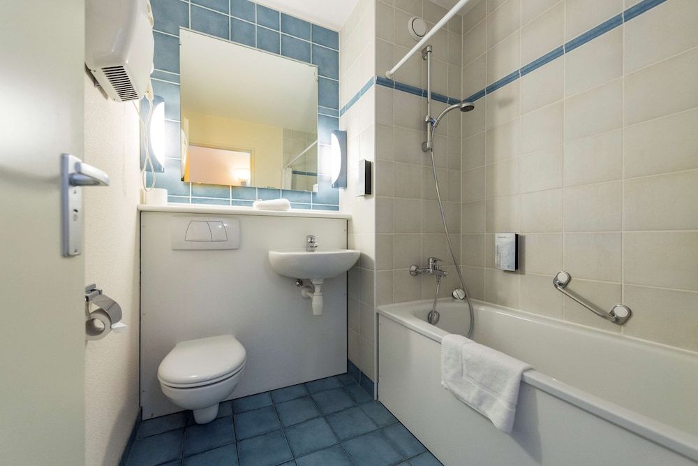 Standard Room, 2 Twin Beds