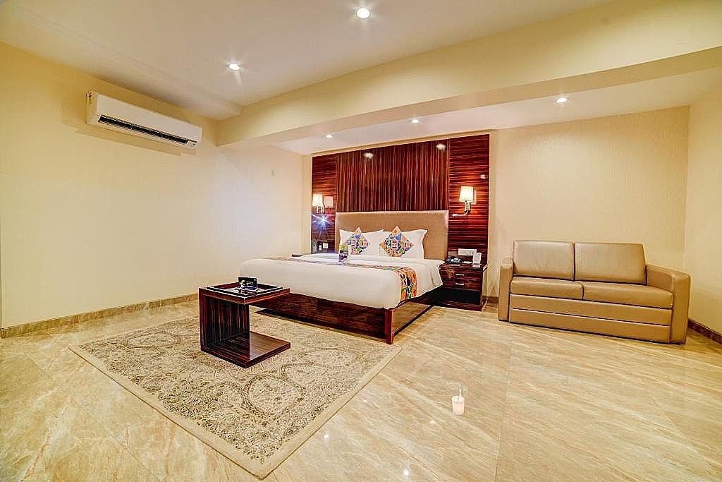 undefined FabHotel Prime Sarala Crown With Pool, Calangute Beach 10