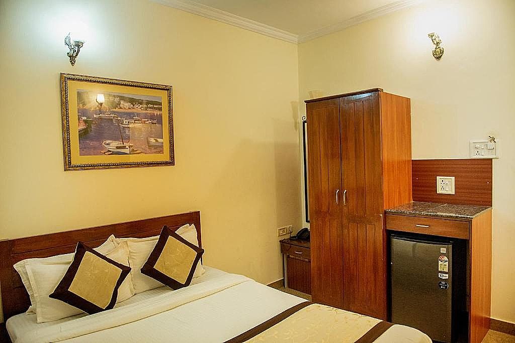 Hotel Maitri Sweet Living Deluxe Room