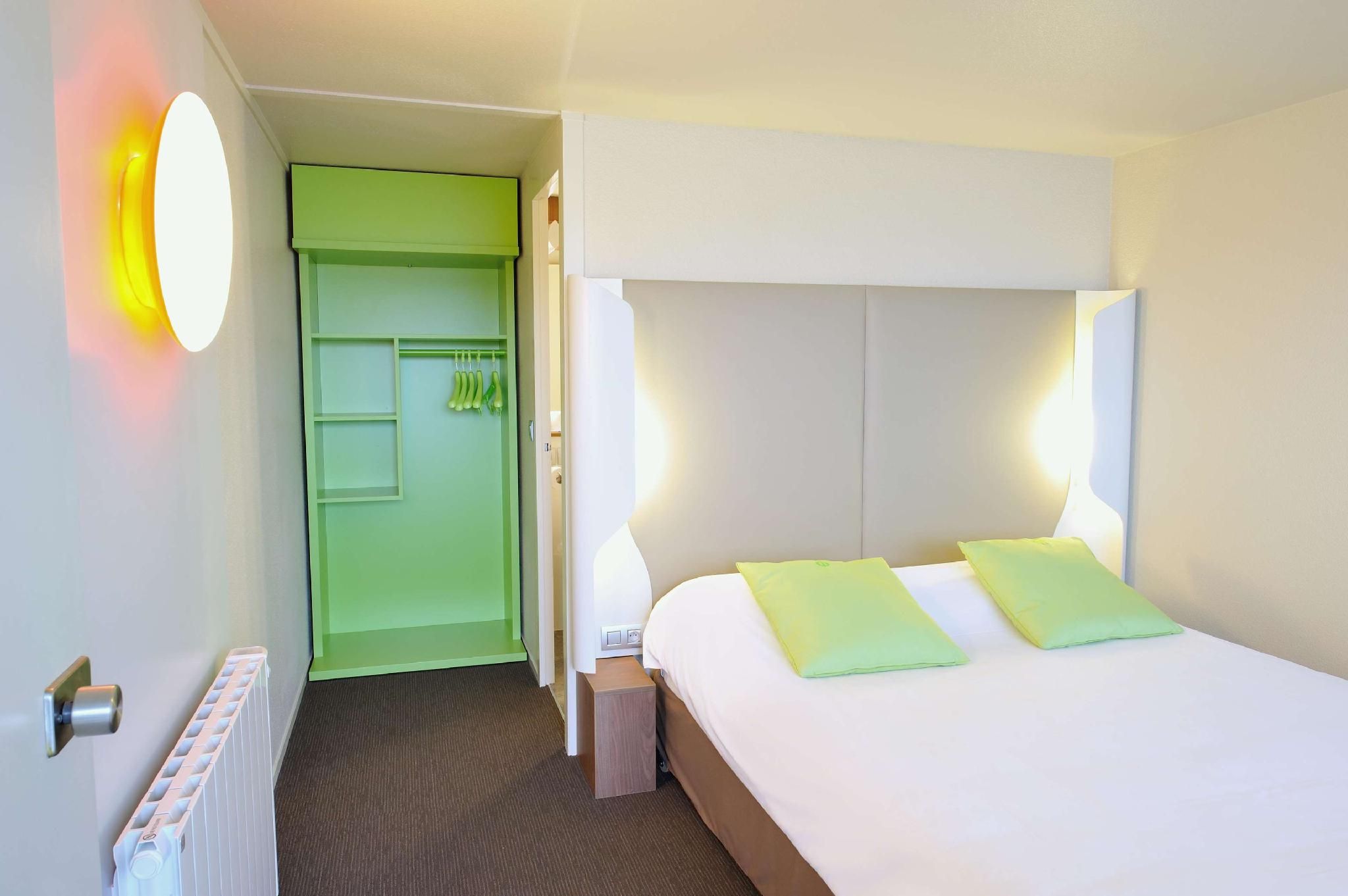 INACTIVE - Standard room Next Generation - 1 Double Bed 1 Single Bed