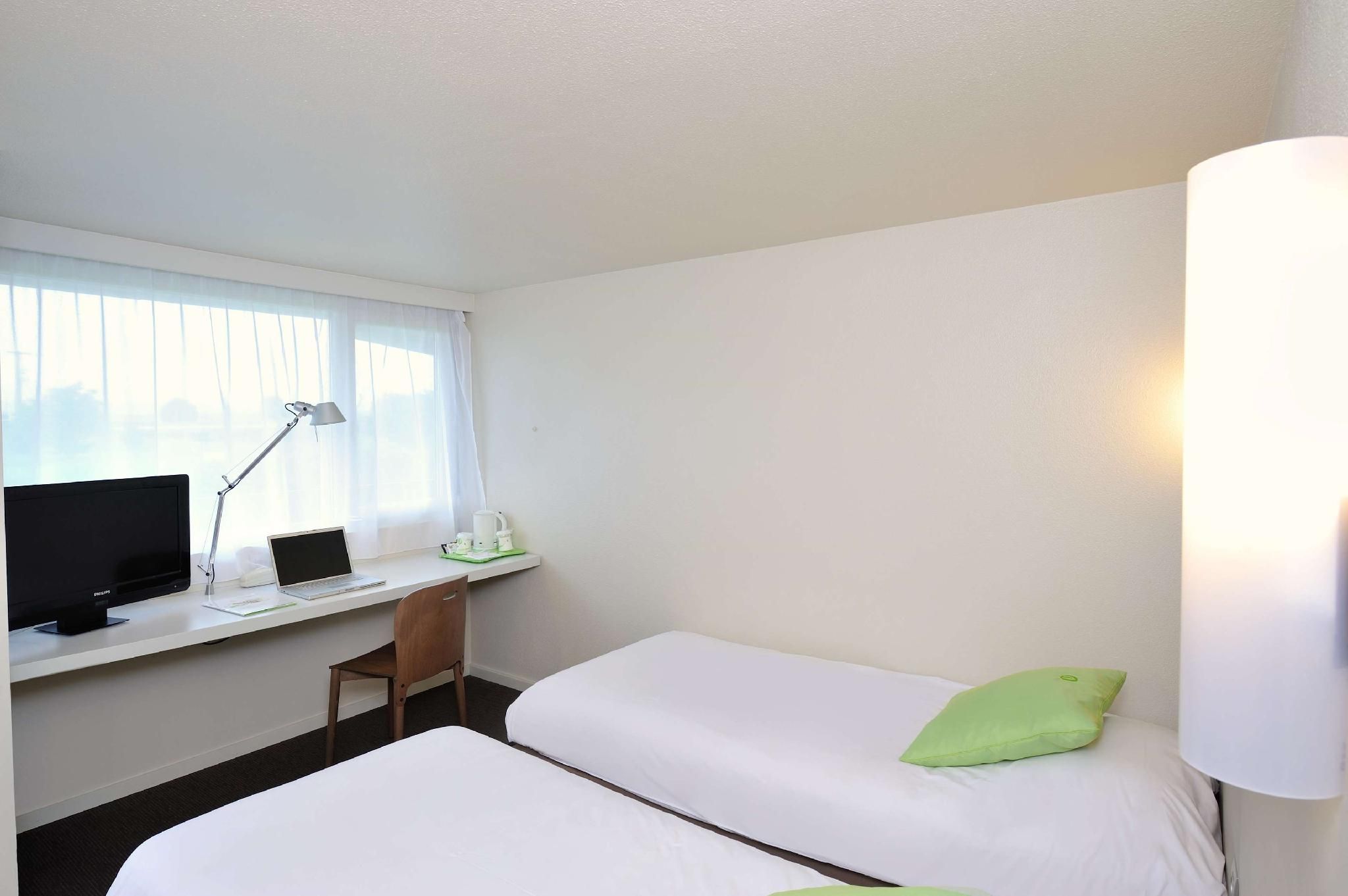 INACTIVE - Standard room Next Generation - 3 Single Beds