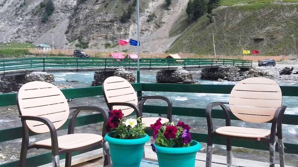 undefined Sheen Woods Resort