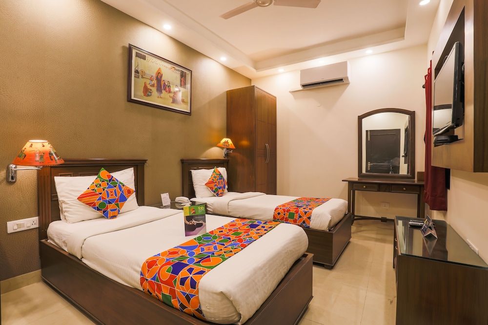 FabHotel Hamlet Stay Deluxe Room 9