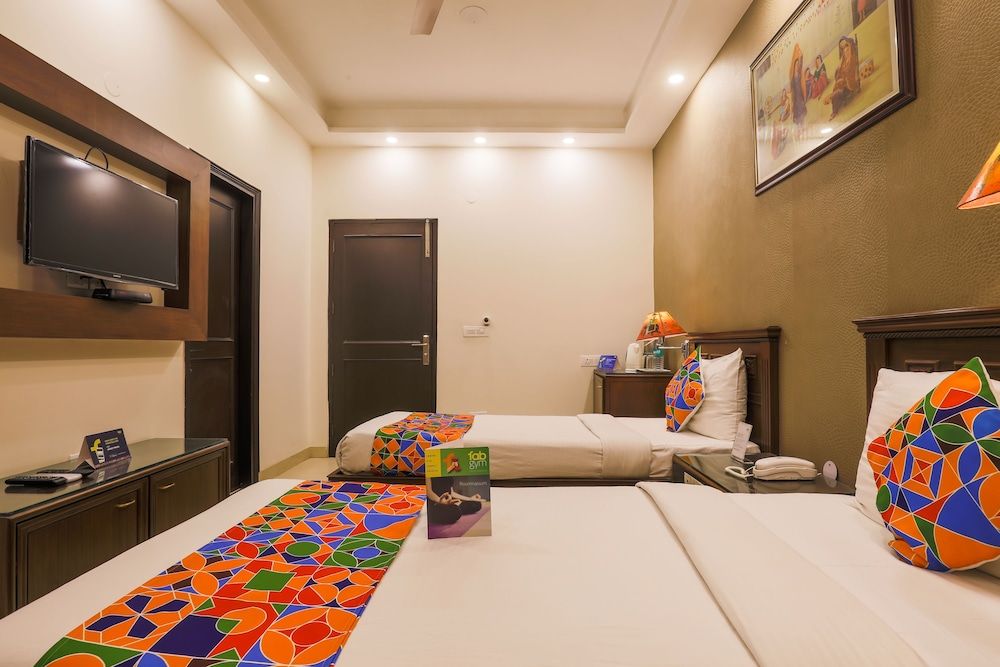 FabHotel Hamlet Stay Deluxe Room 8