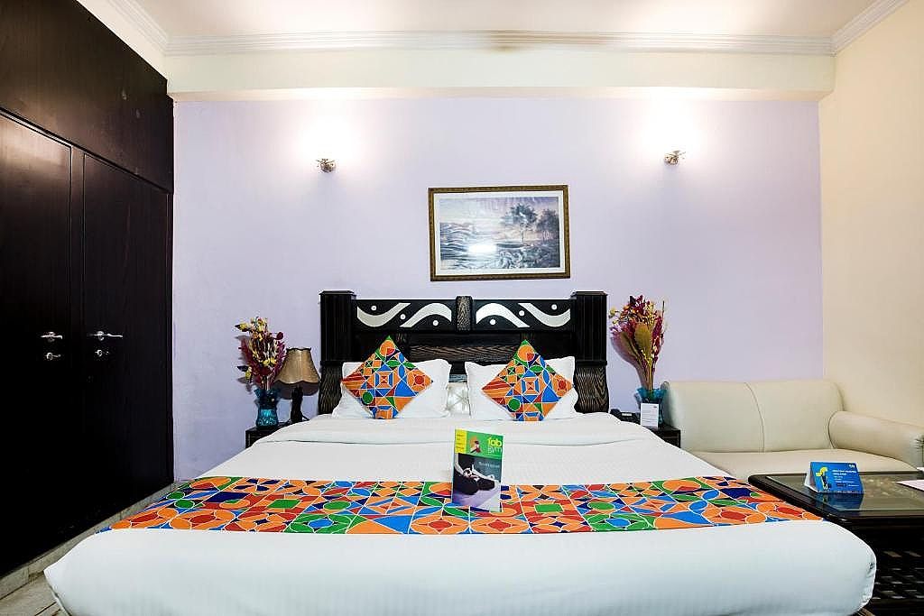 FabHotel Ivy Inn Deluxe Room 5