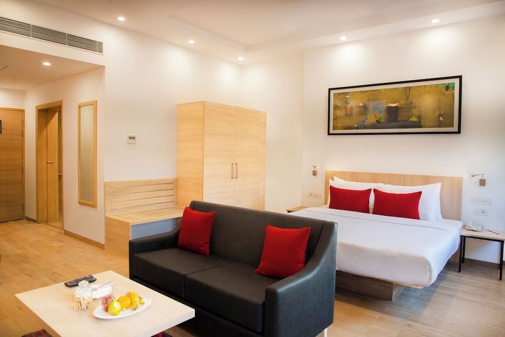 undefined Red Fox by Lemon Tree Hotels, Dehradun 7